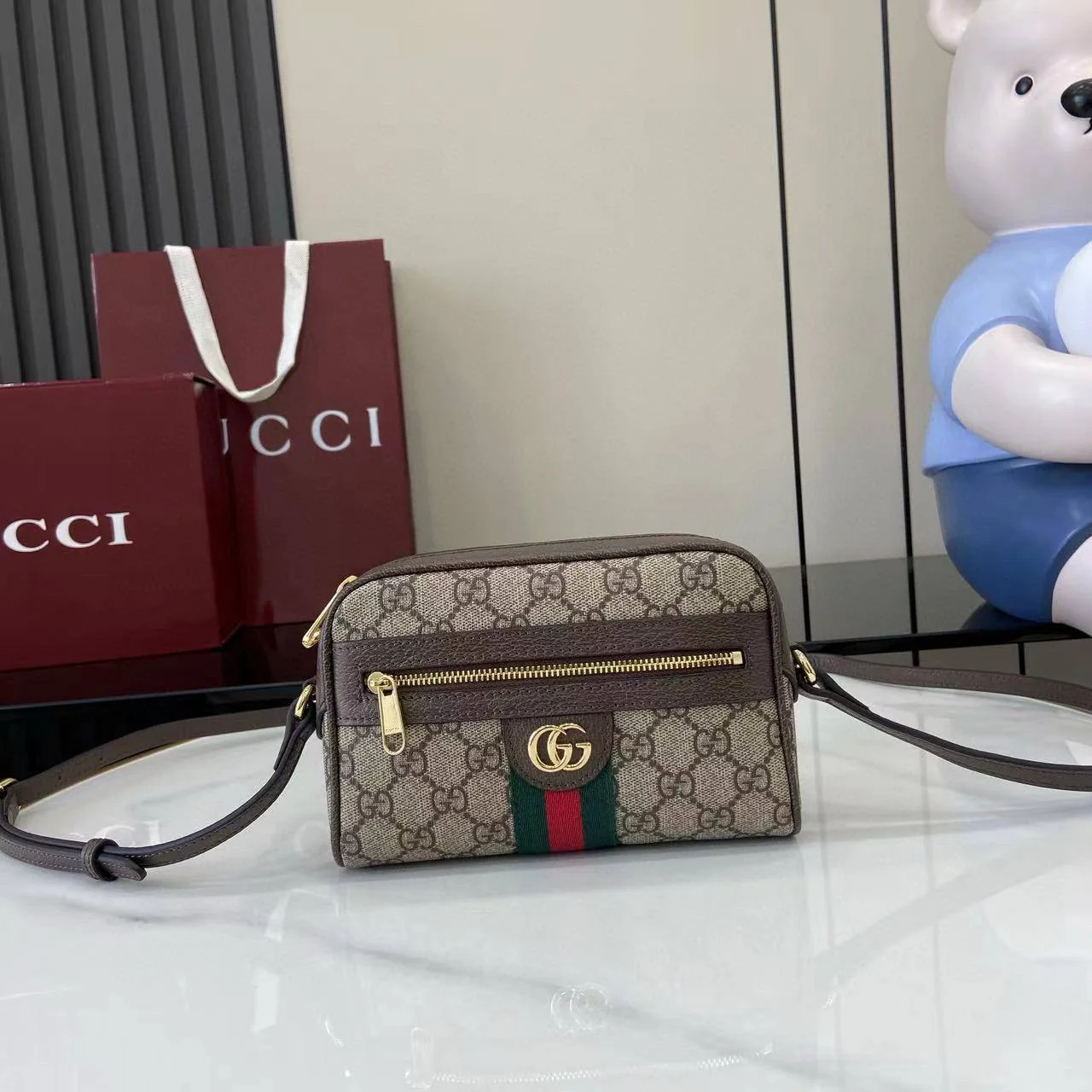 Жіноча сумка - Gucci